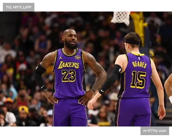 詹姆斯转型辅助角色 湖人进攻多元化效率提升